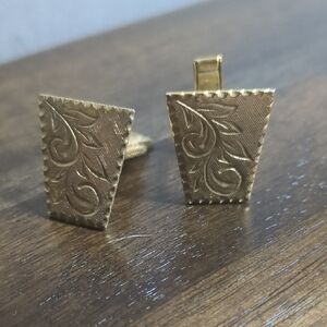 Elegant Gold Cufflinks